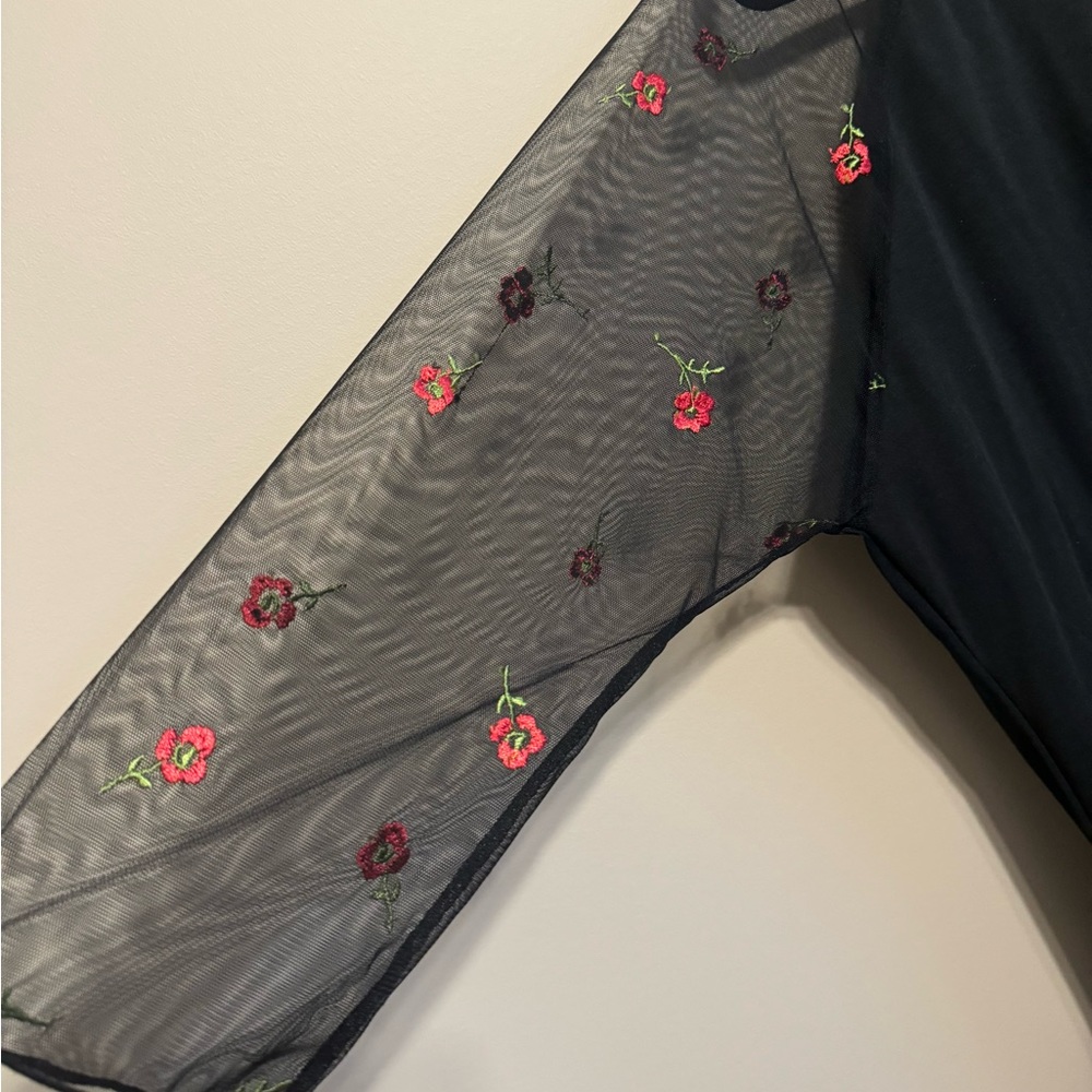 Lularoe Randy rare with sheer sleeves 2x Black - Picture 4 of 4